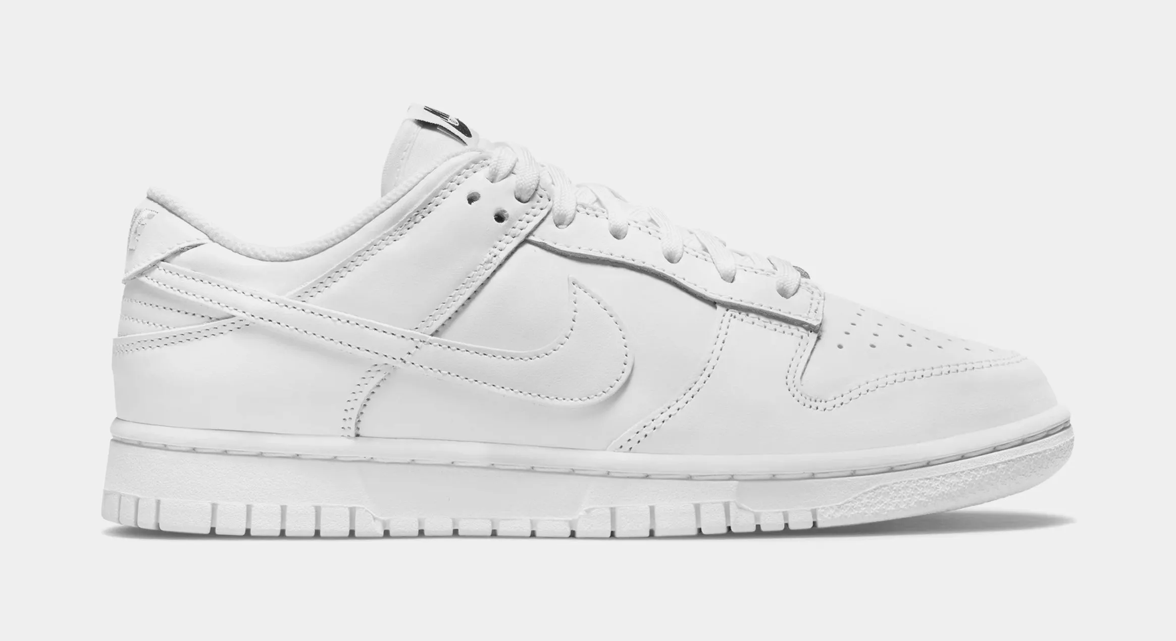 Dunk Low Triple White Womens Lifestyle Shoes (White)